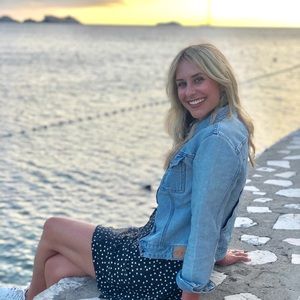 Meet your Posher, Kimberly